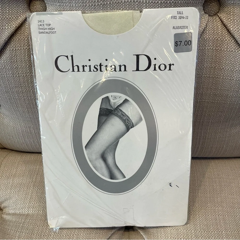 New Christian Dior Thigh High Sheer Alabaster Med/Tall Fits 10.5x11 in